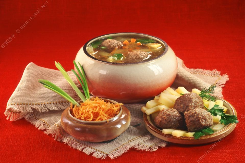 作為吃貨的你們，必須要知道在俄羅斯有哪些美食值得去吃？