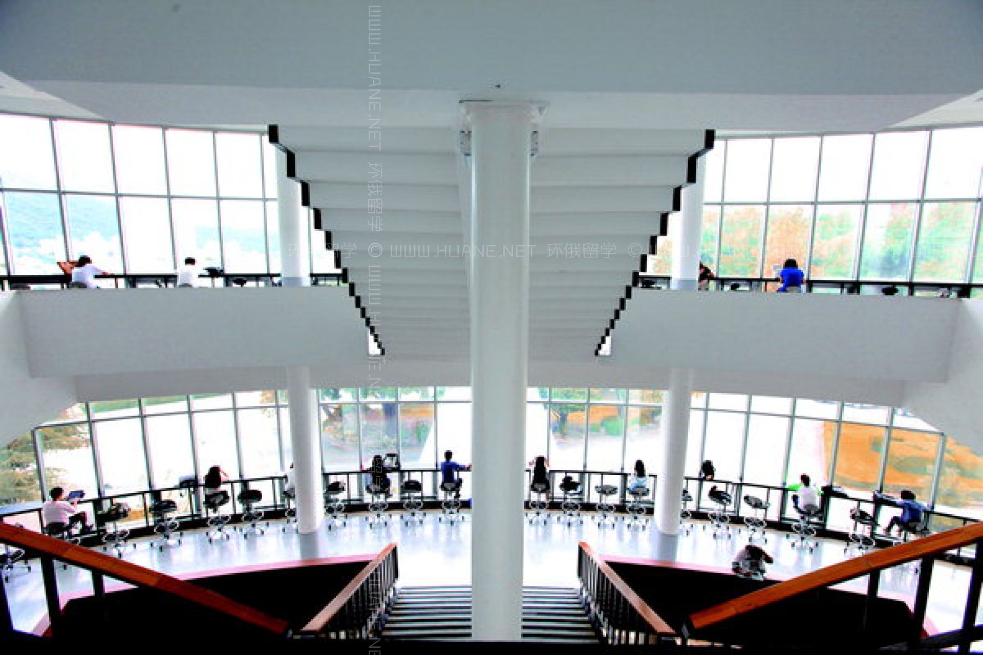 釜山大學