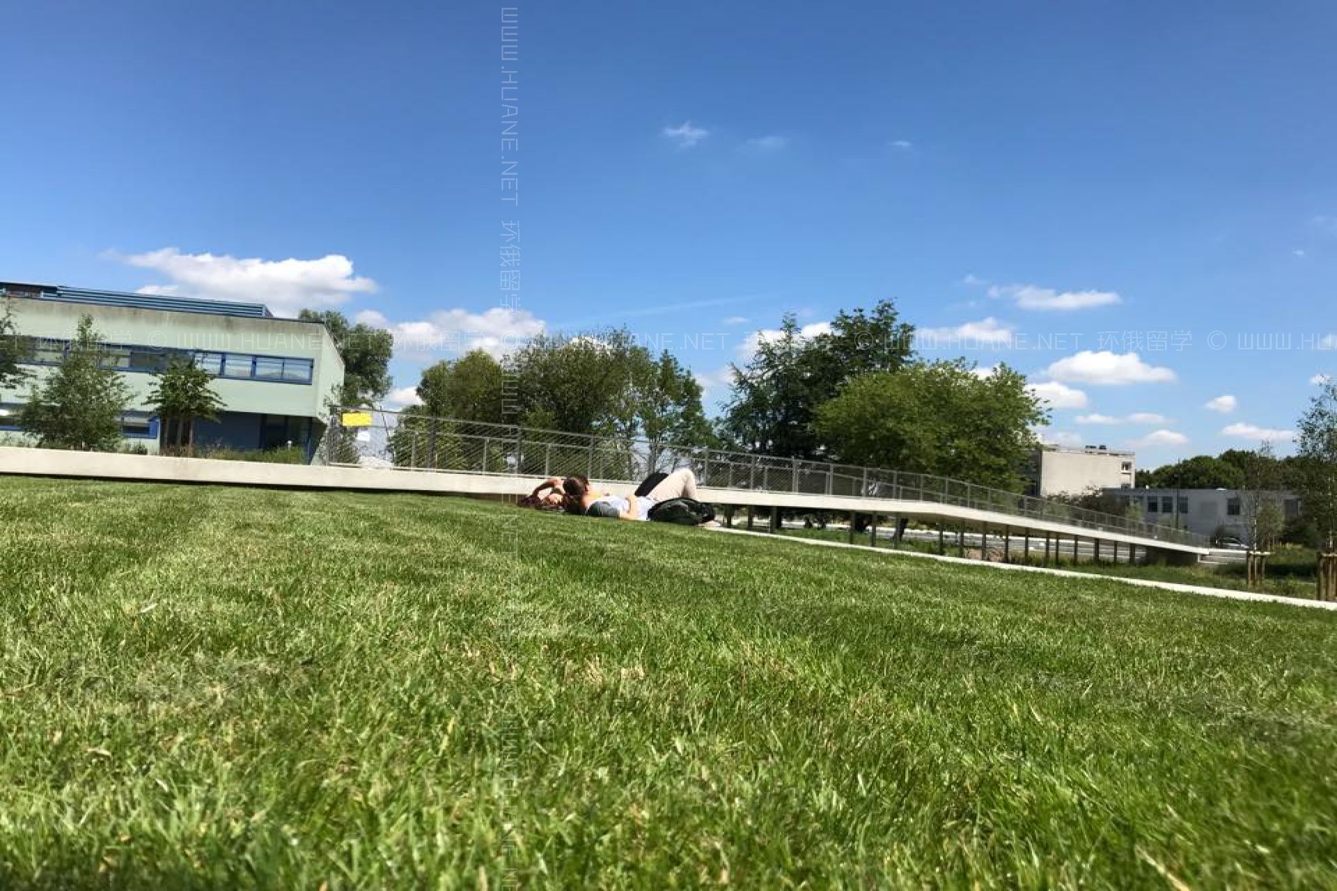 中央理工高等電力學院